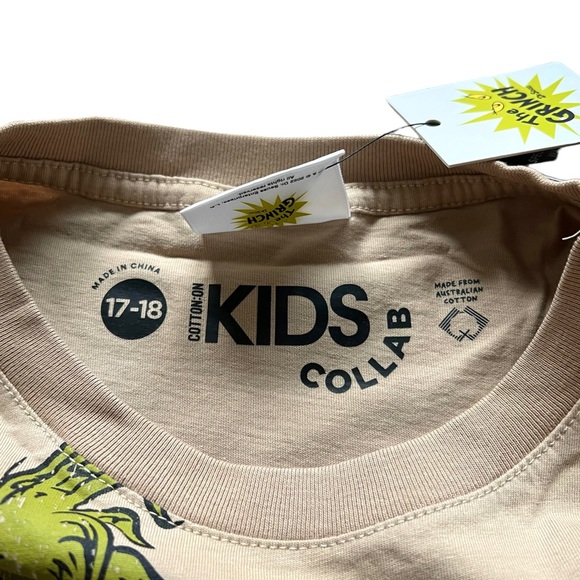 NWT Cotton On Kids Grinch T-Shirt - Picture 4 of 12